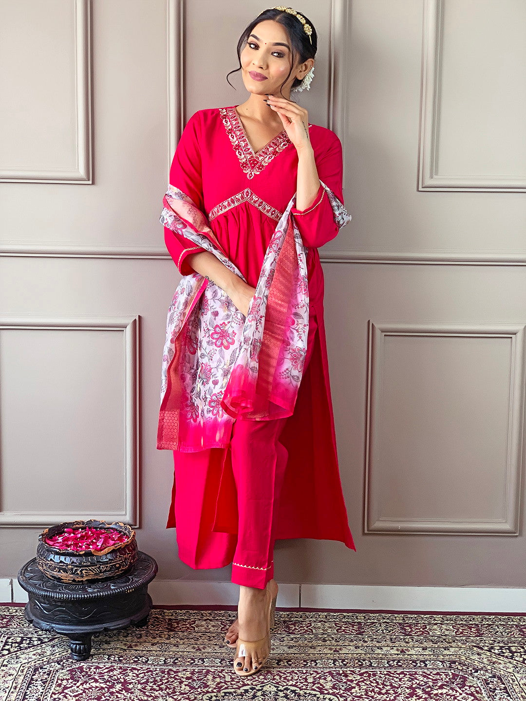 Alia Designe Kurta set with Knee Bottom Pant and Floral Dupatta