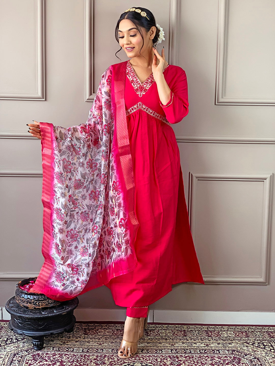 Alia Designe Kurta set with Knee Bottom Pant and Floral Dupatta