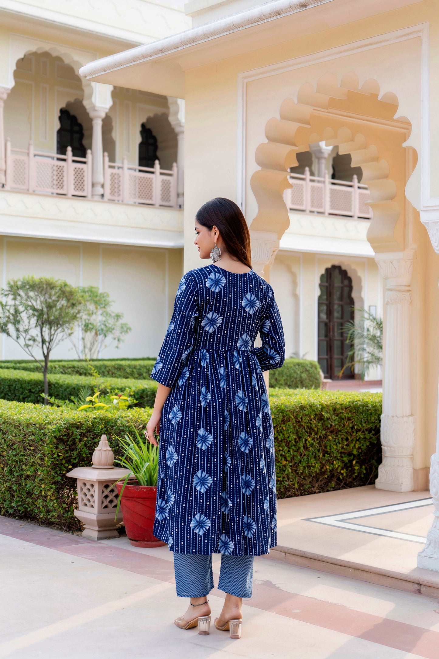 Women Blue Indigo Kurta and Pant Set With Dupatta