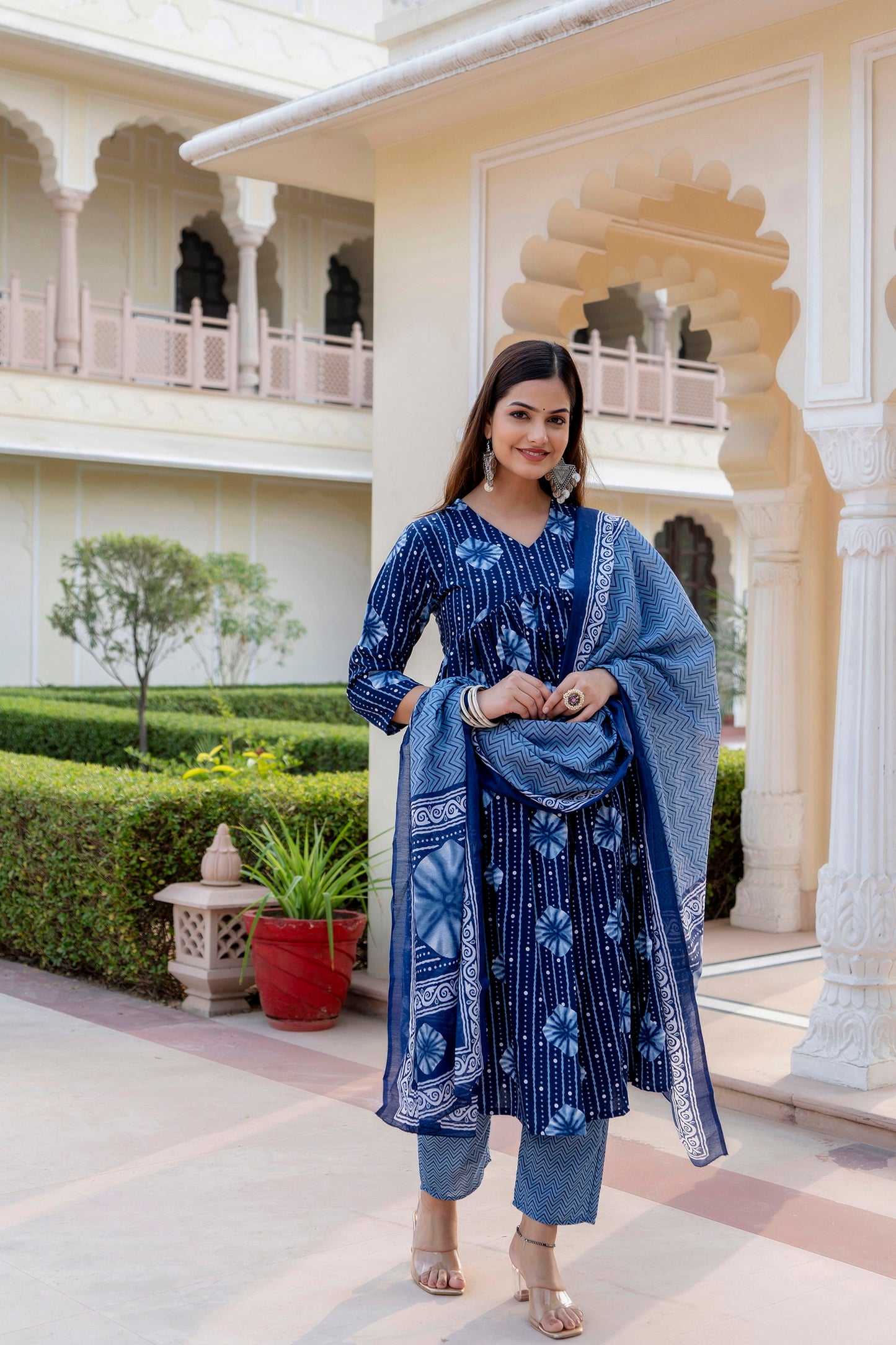 Women Blue Indigo Kurta and Pant Set With Dupatta