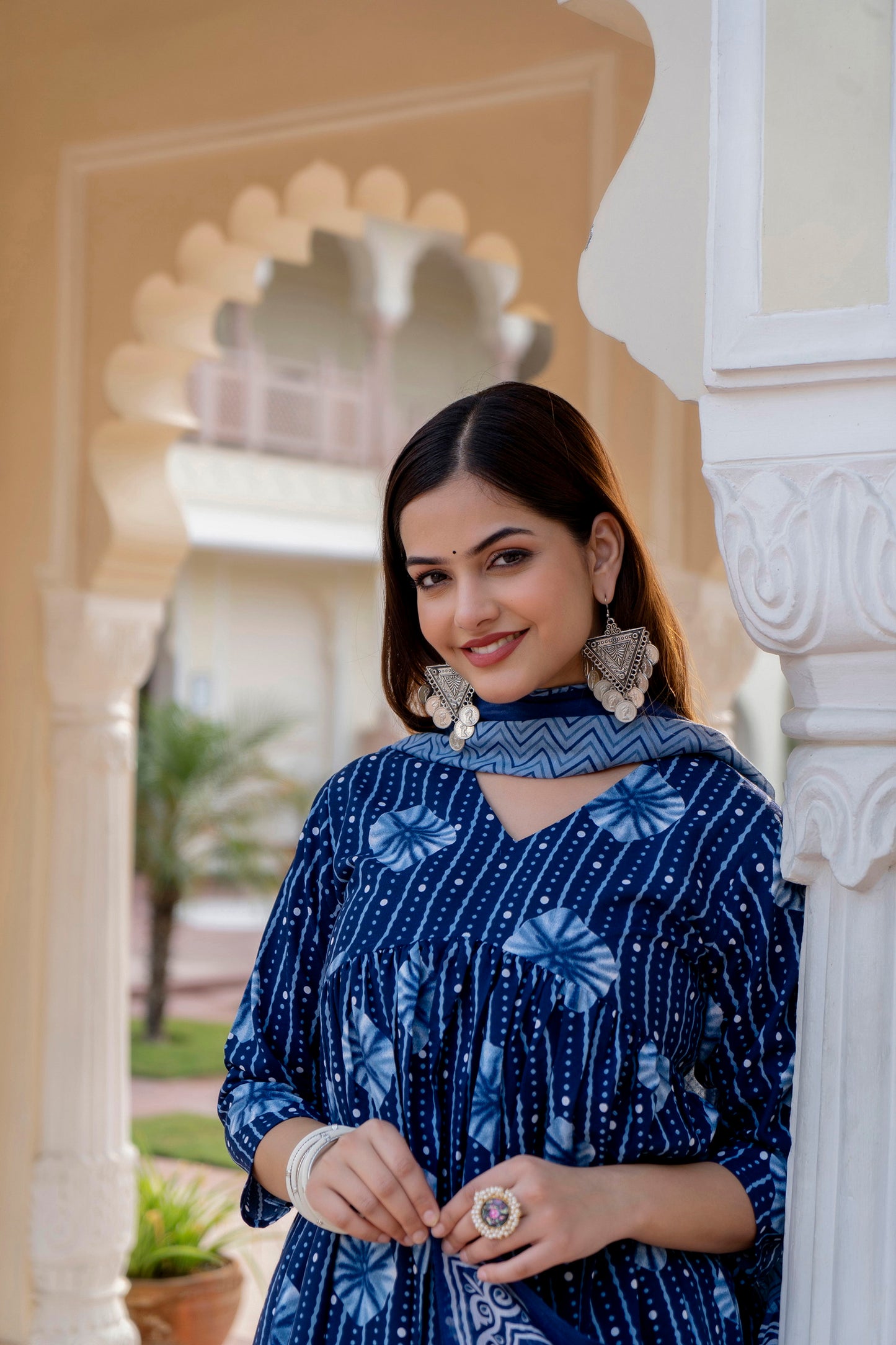 Women Blue Indigo Kurta and Pant Set With Dupatta