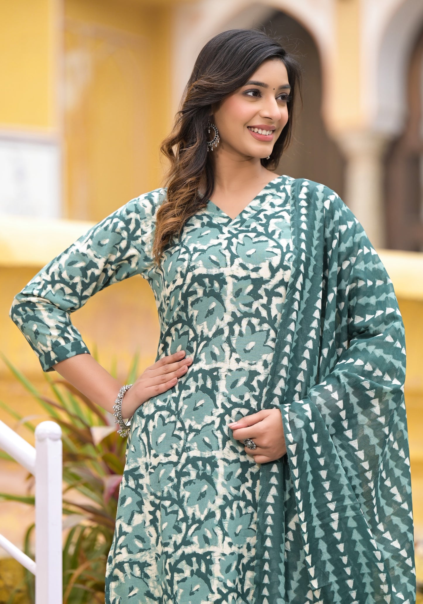 Women Straight Block Printed Kurta and Pant Set with Dupatta in Beautiful Color