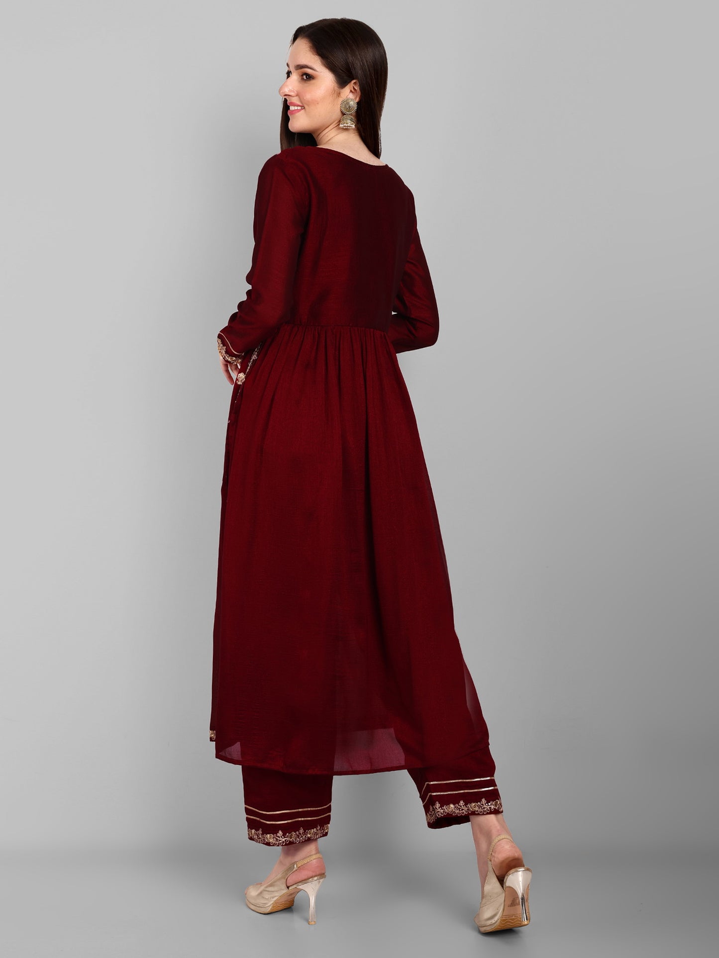 Women Embroidered Vichitra Silk kurta Pant set in Maroon Color