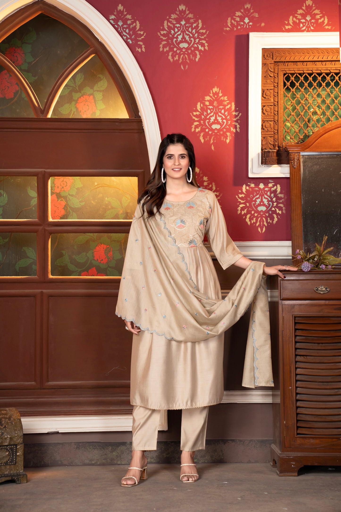 Women's Viscous Rayon Flared Kurta With Pant And Cut Work Dupatta