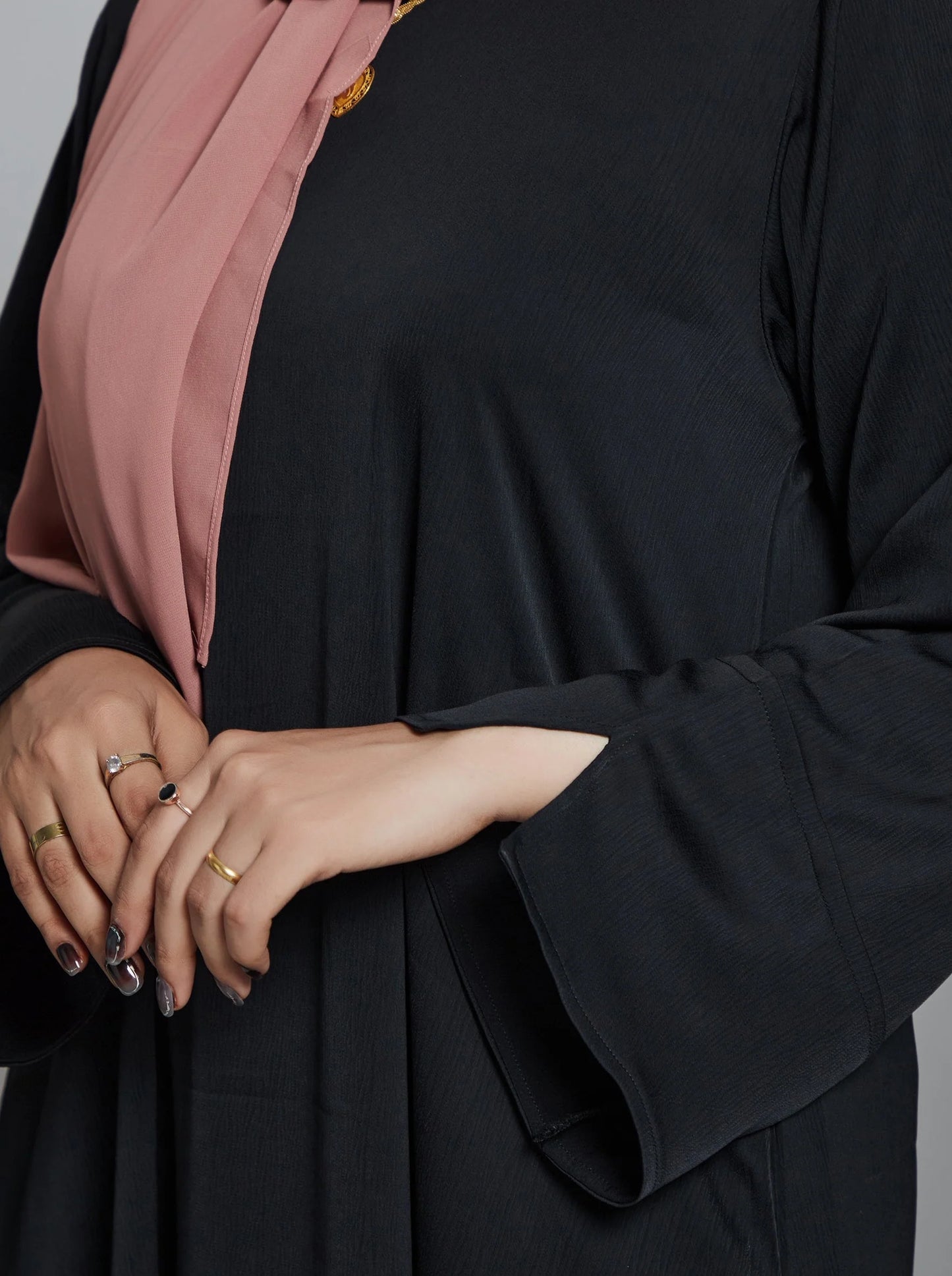 HEATHER ABAYA - BLACK