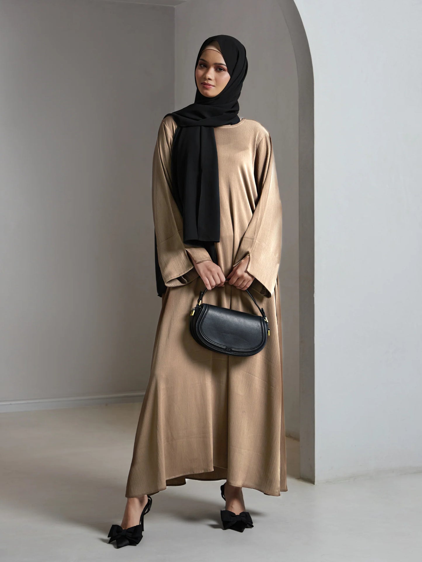 HEATHER ABAYA - BEIGE