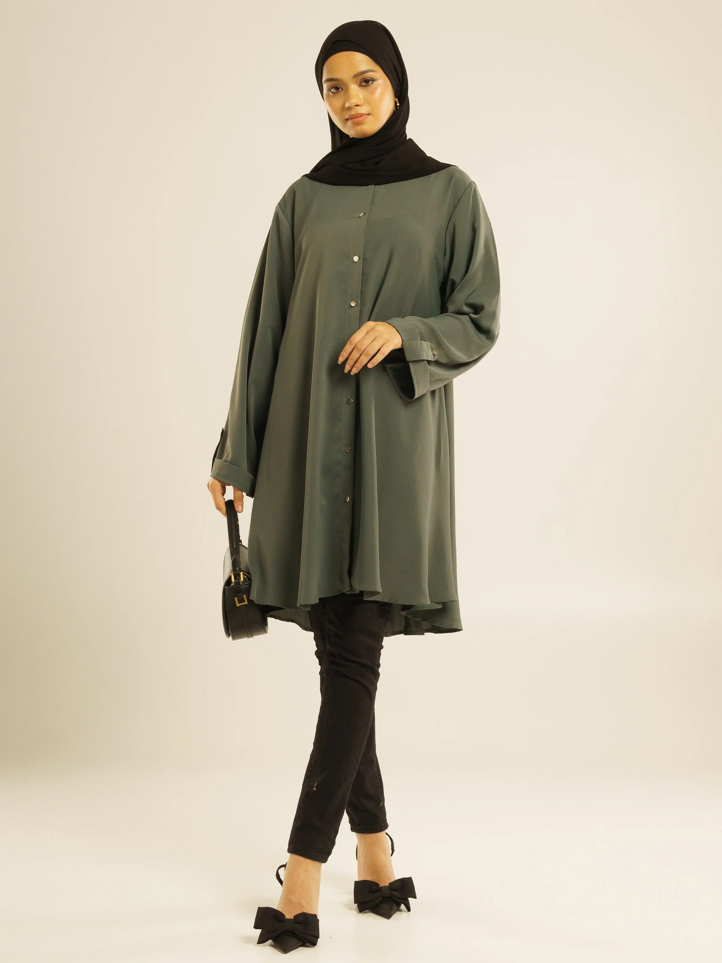 SLEEK SATIN SHIRT - GREEN